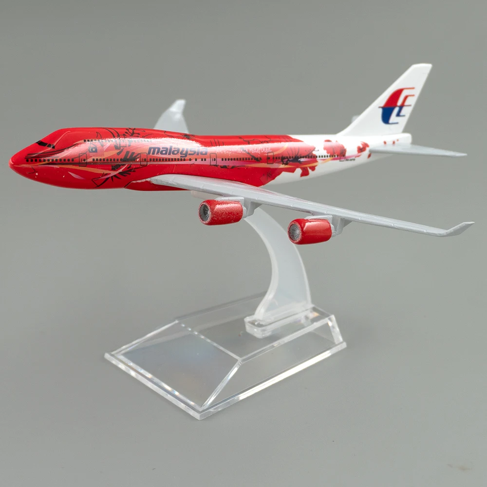 Home Decor Malaysia - 1/400 航空機ボーイング 747 マレーシア 16 センチメートル合金飛行機