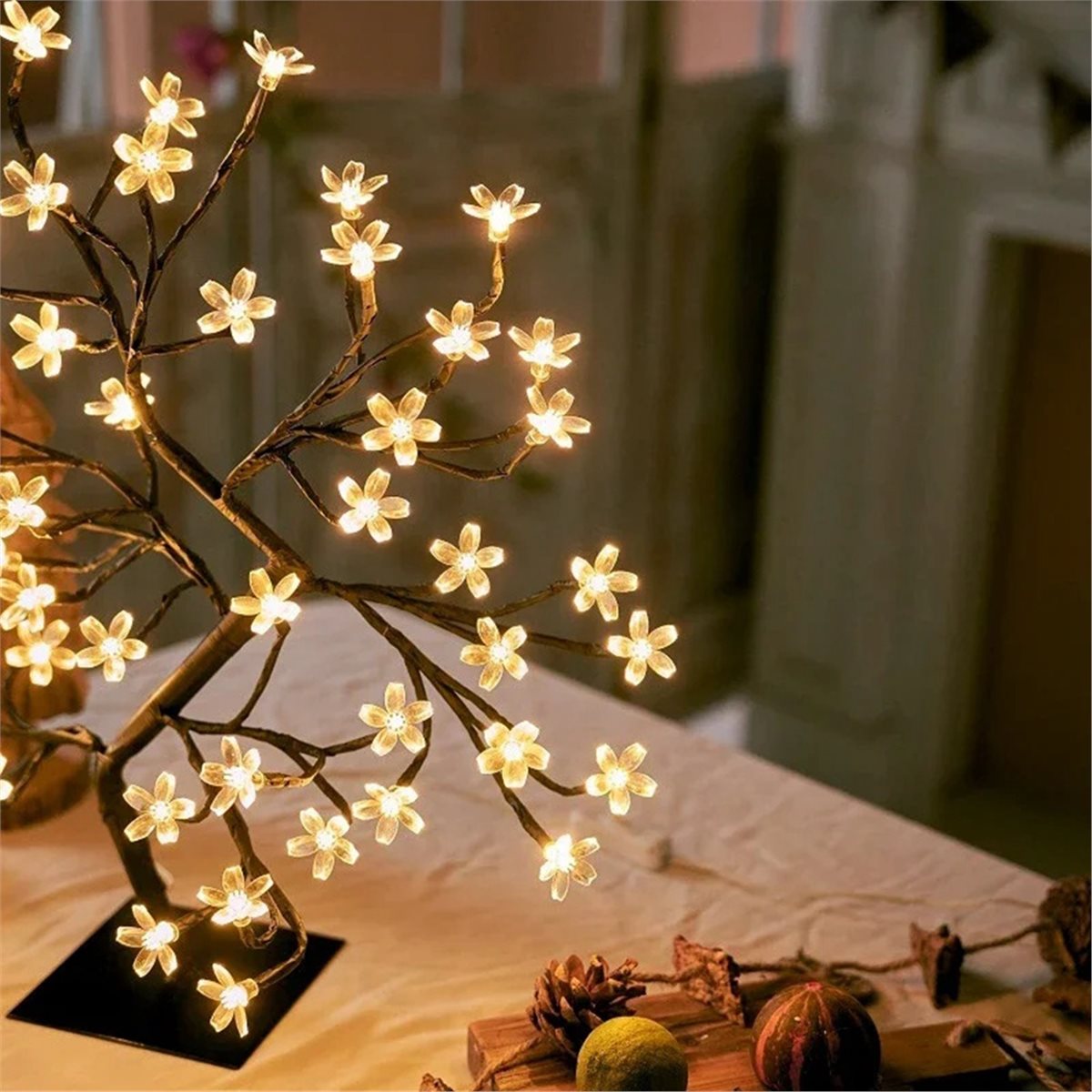 【カウントダウンセール】LEDテーブルランプ 桜の花柄 デス - Home Decor Deals のレビューと価格